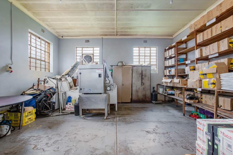 Commercial Property for Sale in Paarl North Western Cape